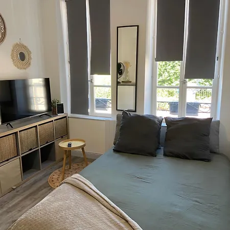 Appartement L'Emile Zola à Saint-Quentin  Extérieur photo